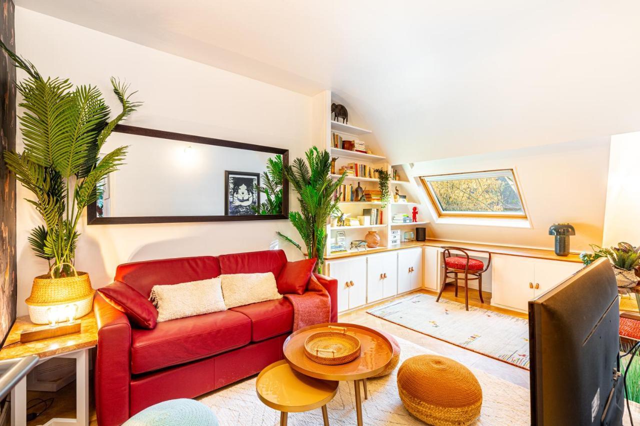 Stylish Modern Apartement - Art, Design, Garden, Villa Des Ammonites Мьодон Екстериор снимка
