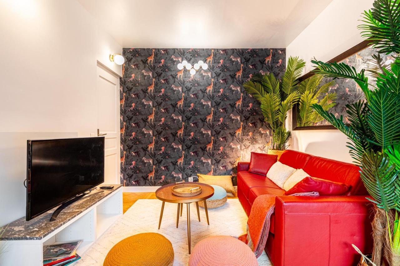 Stylish Modern Apartement - Art, Design, Garden, Villa Des Ammonites Мьодон Екстериор снимка